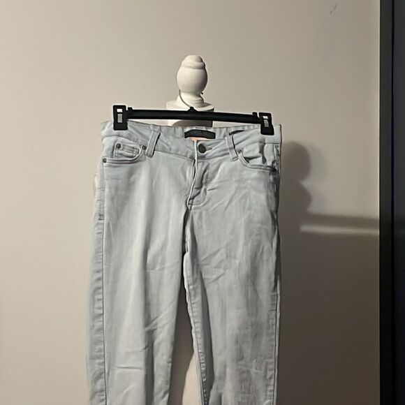 Crave Fame light wash skinny Jean. - Picture 2 of 3